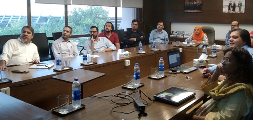 Faculty Seminar Series: Momentum crashes and variations to market liquidity