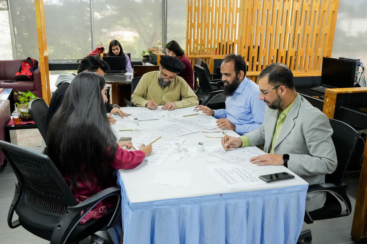 ACCW hosts an inspiring calligraphy workshop
