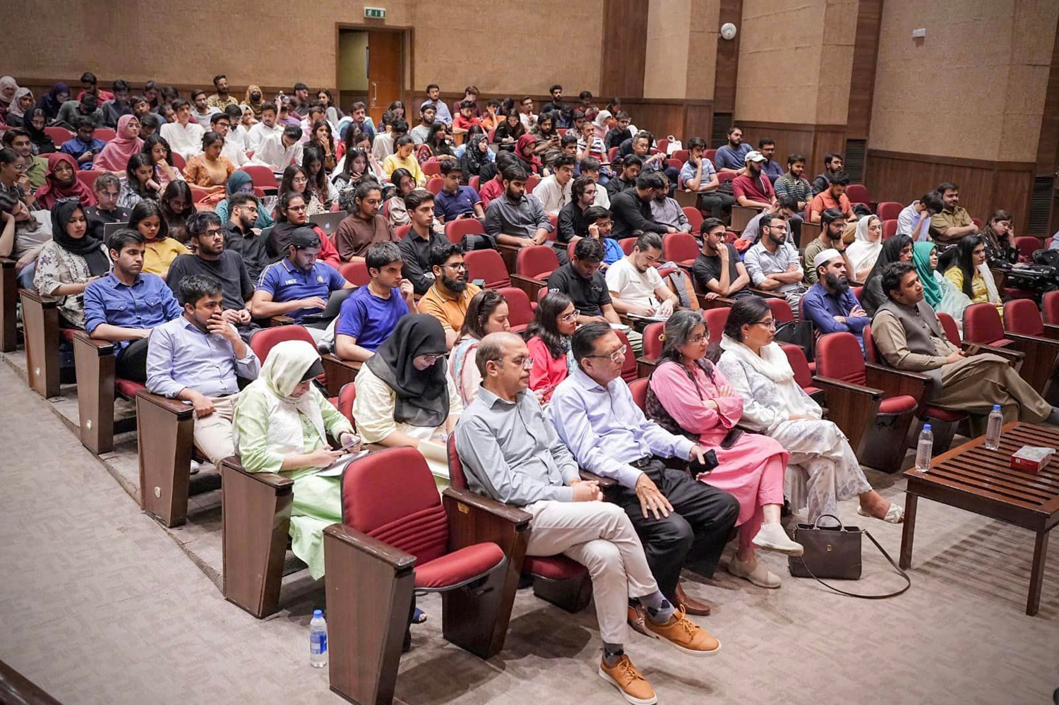 CBER organizes a seminar on the ‘IMF Program and Pakistan’s Economy: Insights, Challenges and Way Forward’