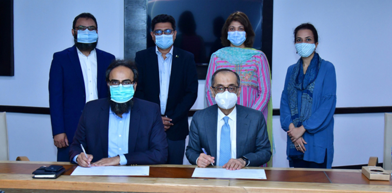 IBA-CEE signs MoU with Pakistan Society of Human Resource Management