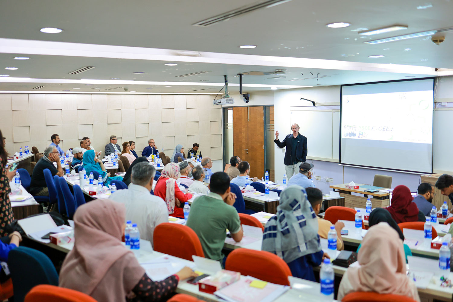 CILET and HESSA collaborate to host a workshop on Effective Teaching Practices 