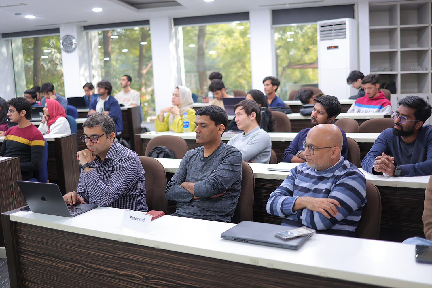 Dr. Hasnain Walji Addresses the IBA Community on AI, Wisdom, and the Human Heart 