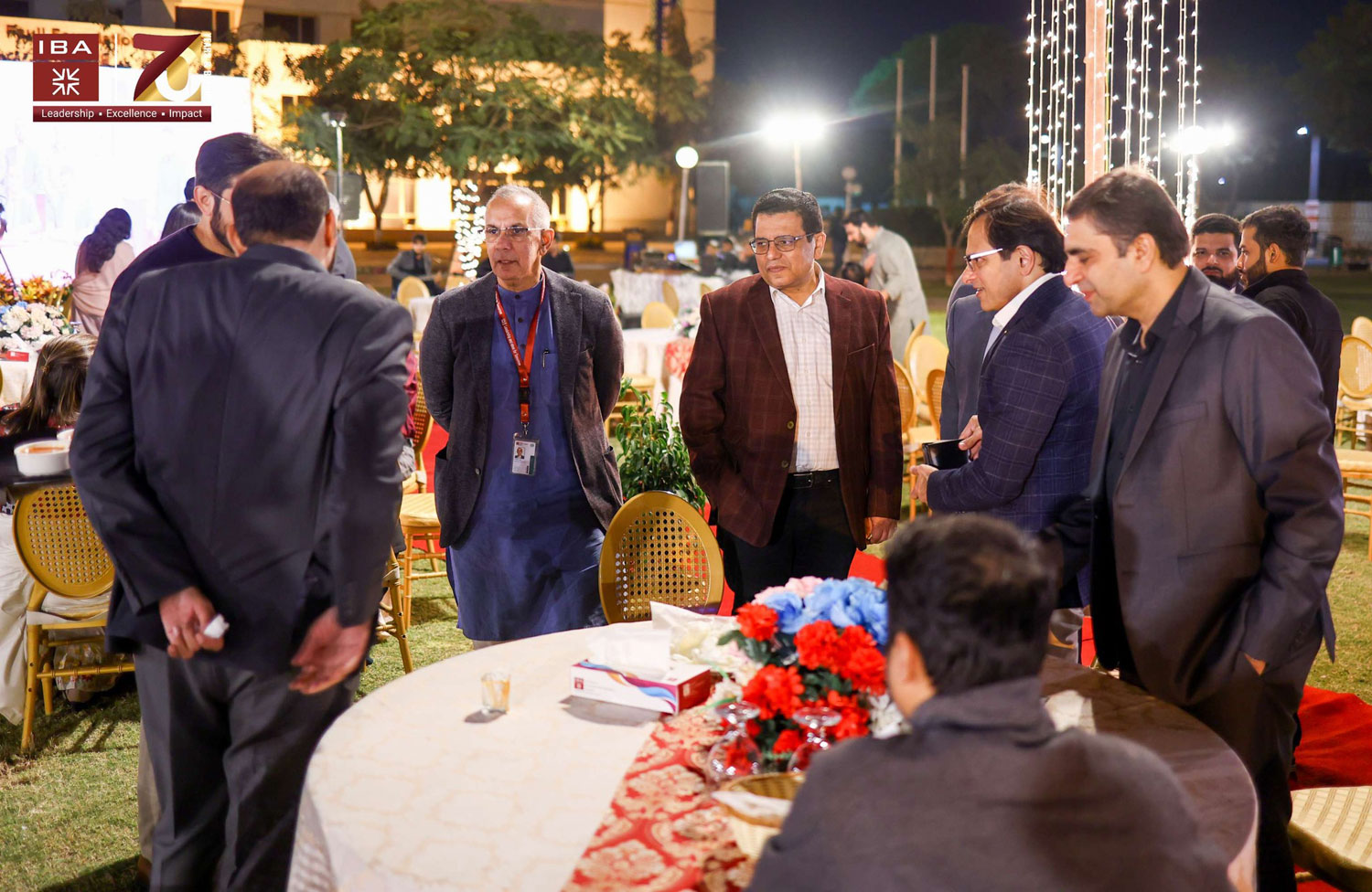 IBA Alumni Reconnect at CS Bhaitak 2025 for a Night of Reflection and Networking