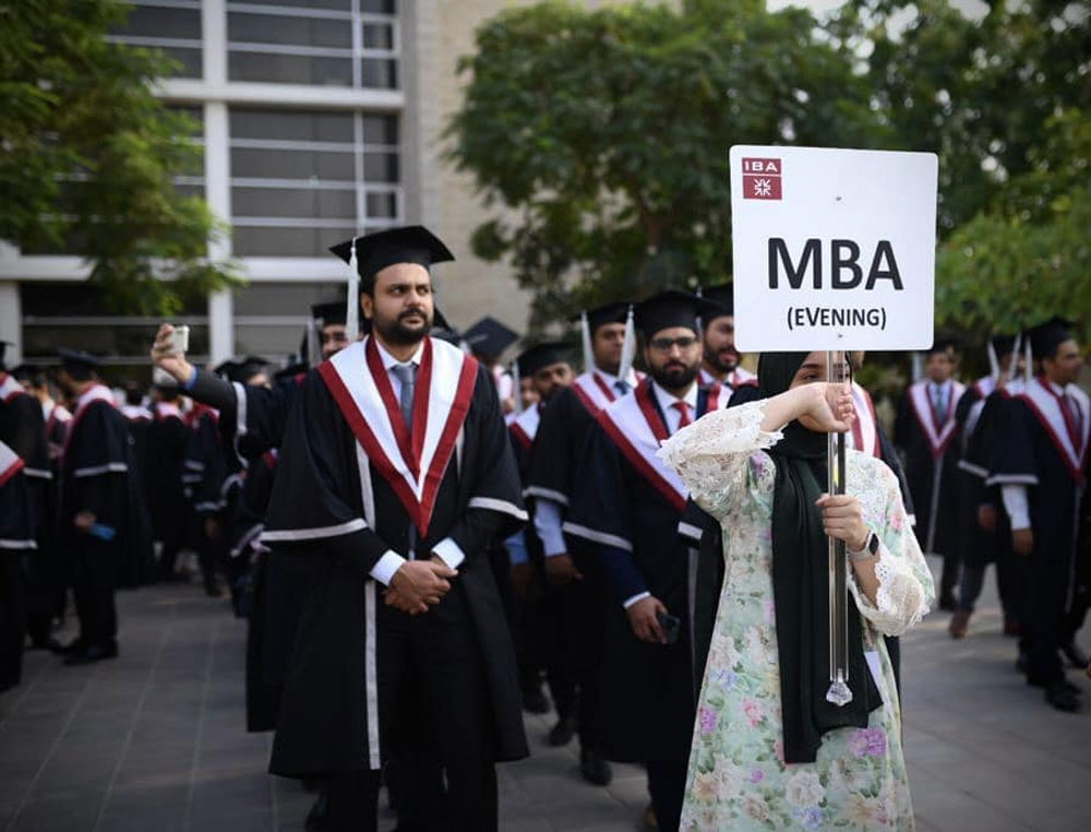 IBA Karachi awards 1,184 degrees at Convocation 2023 