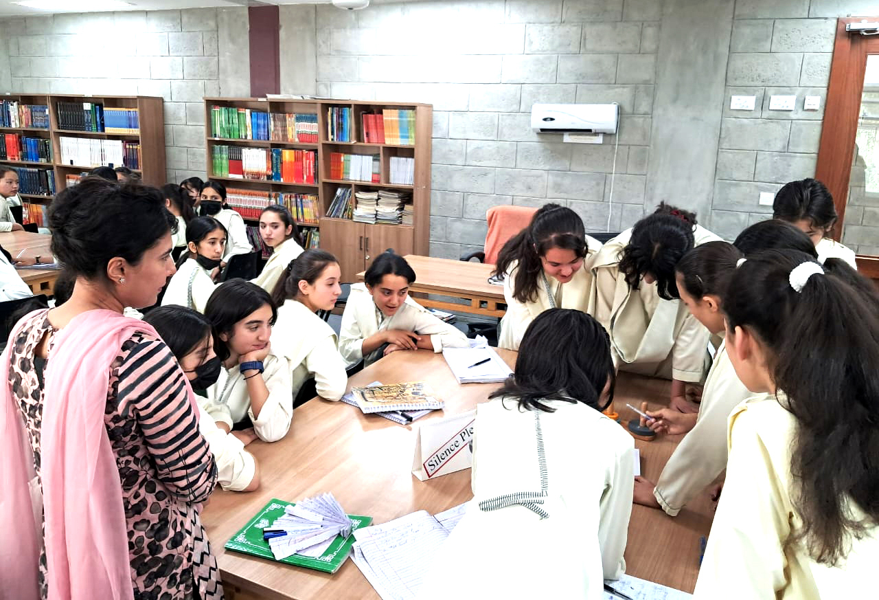 IBA Faculty Leads Nationwide IBA STEM Circles Nurturing the Passion for Learning Among Students