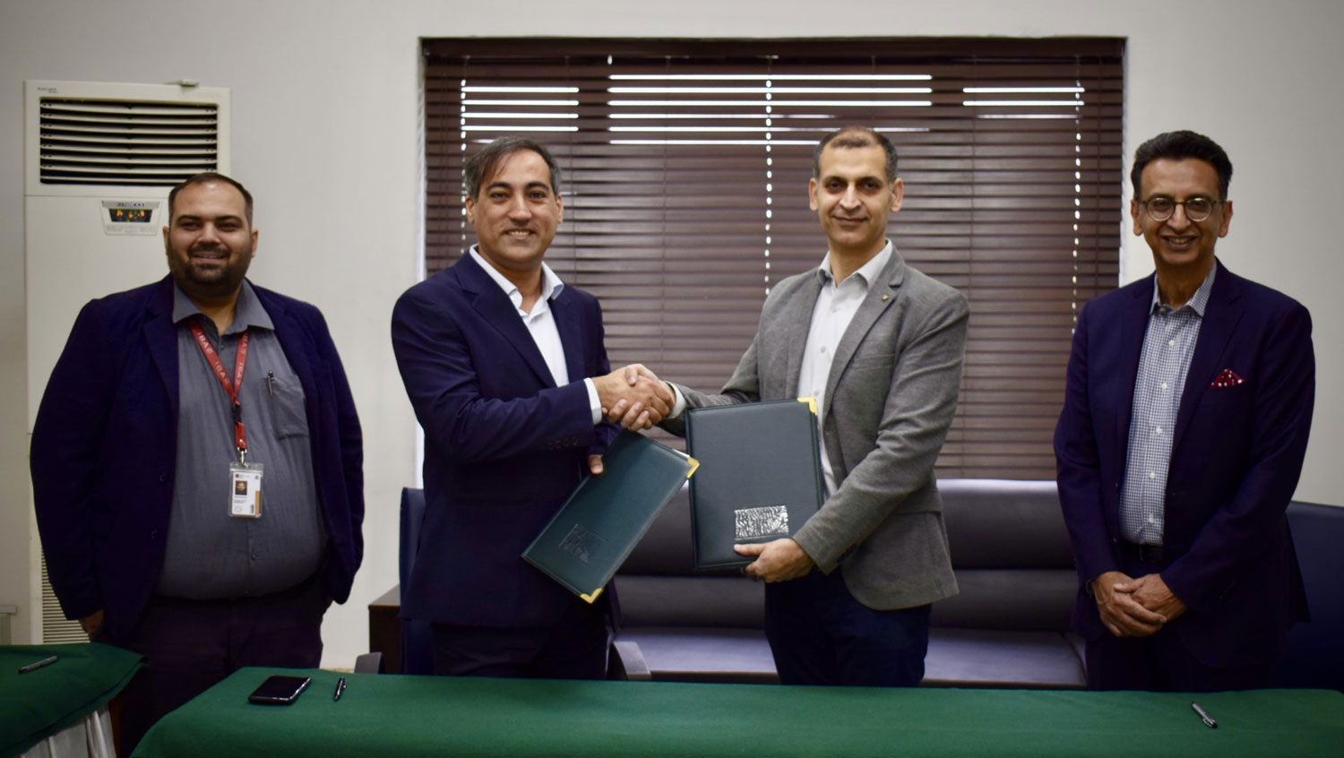 IBA Karachi and Kamyabi collaborate to enhance professional development