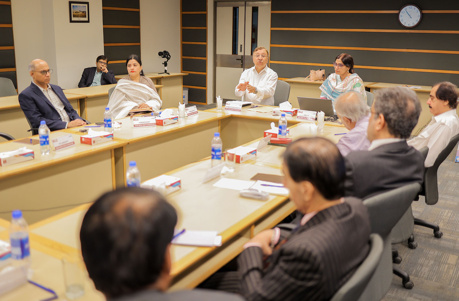 IBA Karachi hosted a policy roundtable – “Indus Water Treaty in perspective”<