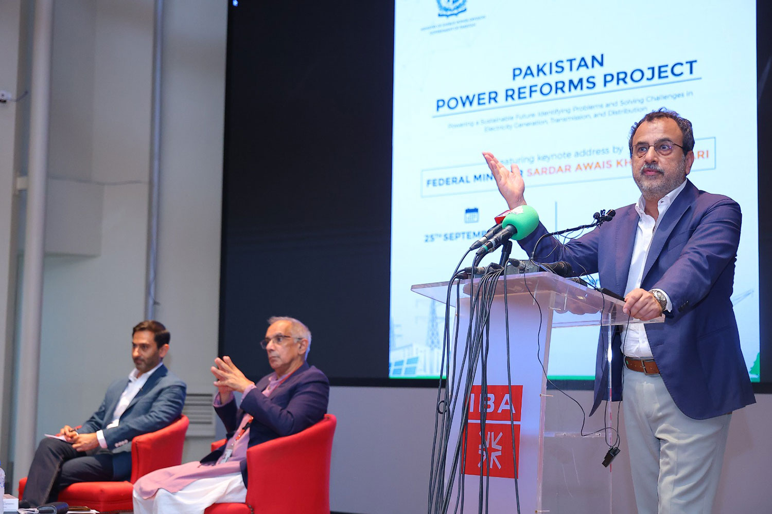 IBA Karachi Hosts Federal Minister for Power for a Keynote Address on 'Pakistan Power Reforms Project'