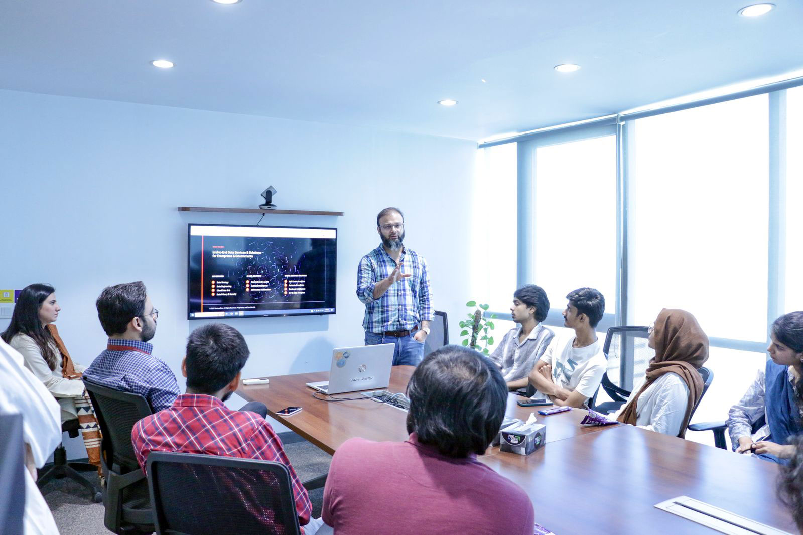 SMCS Students Visit VentureDive for an Inspiring Tech Immersion