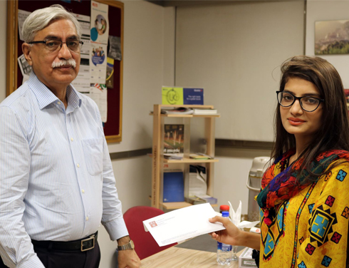 Shahid Shafiq, Alumni Representative on the Board of Governors of the IBA meets Ms. Muskan Amjad – an NTHP student