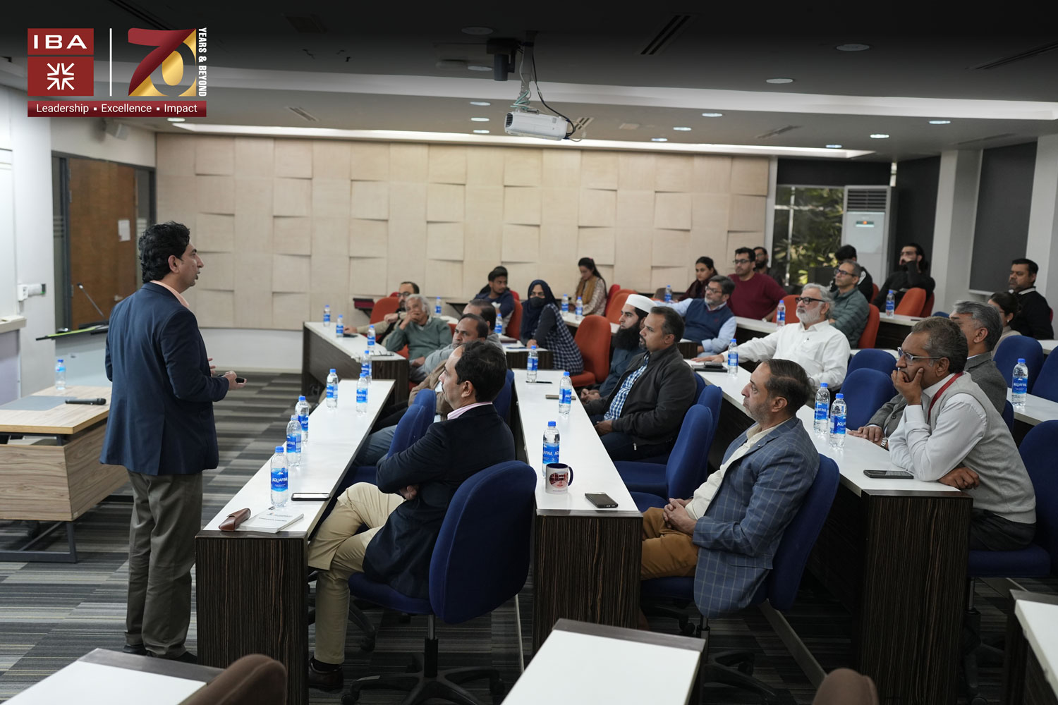 SBS organizes a session on 'Electrification of Transportation: Global Trends and Local Developments'