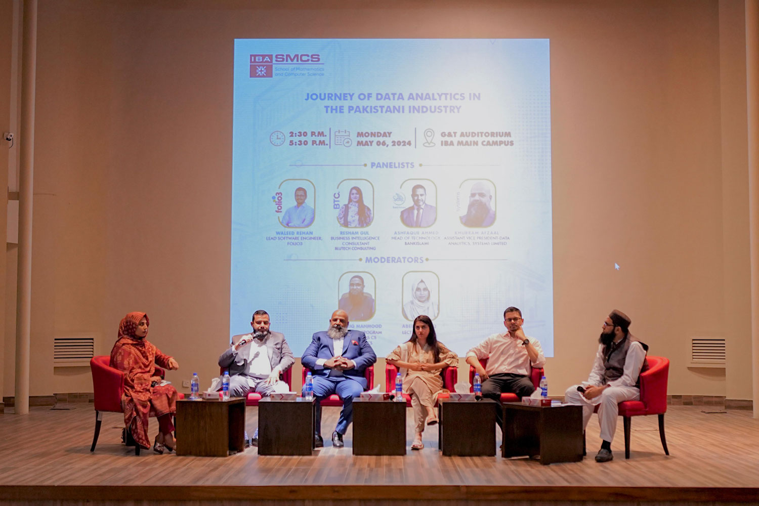 SMCS hosts a panel discussion on  ‘The insightful Journey of Data Analytics in Pakistani Industry’