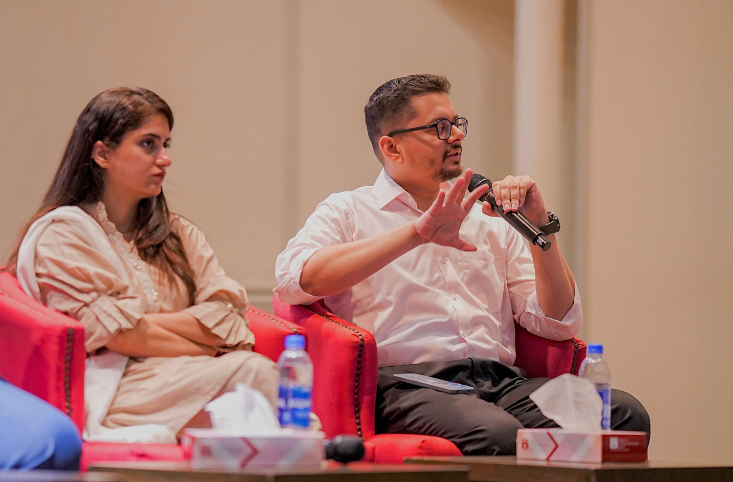 SMCS hosts a panel discussion on  ‘The insightful Journey of Data Analytics in Pakistani Industry’