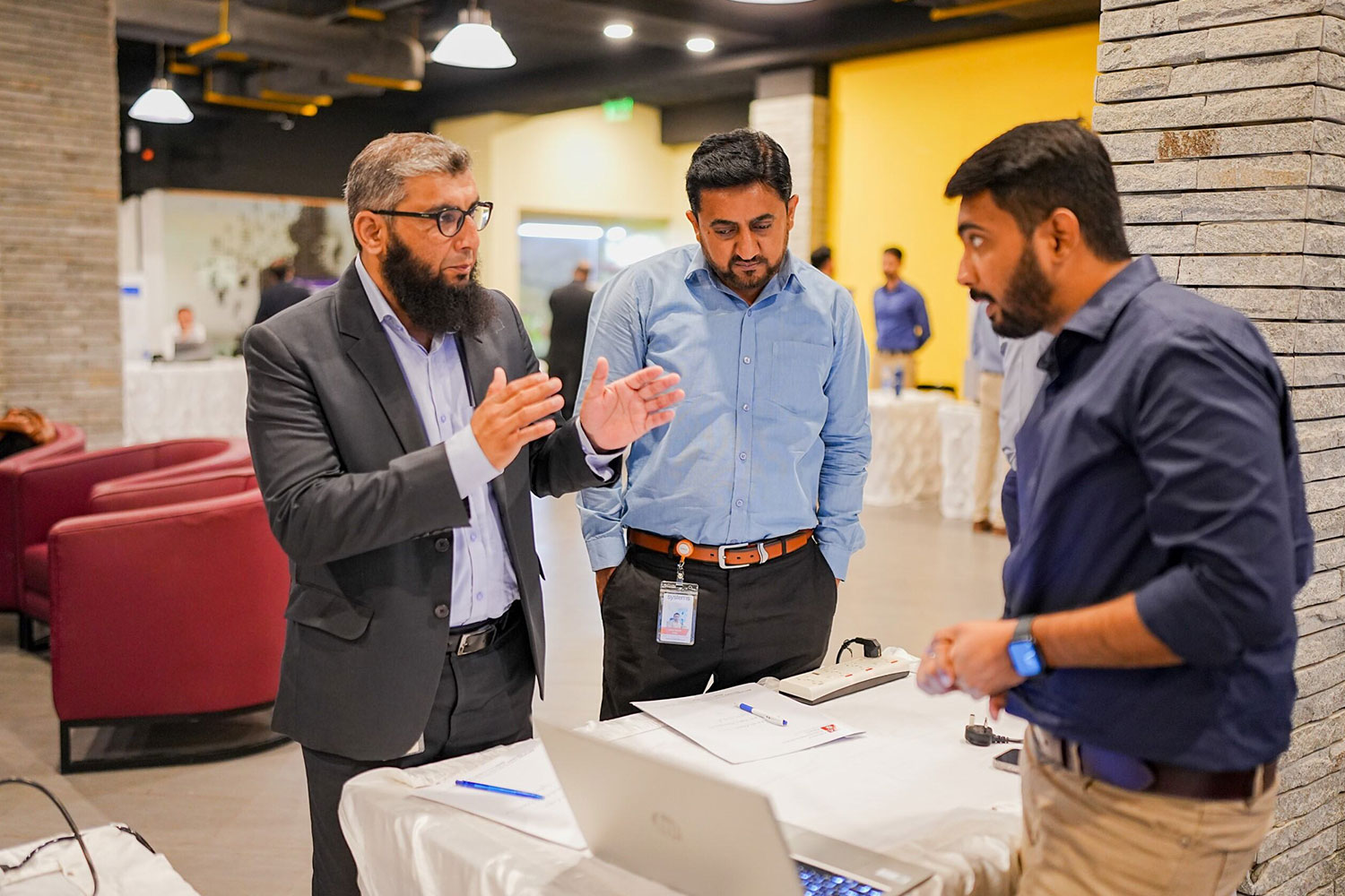 SMCS organizes MS project presentations for MSCS and MSDS programs
