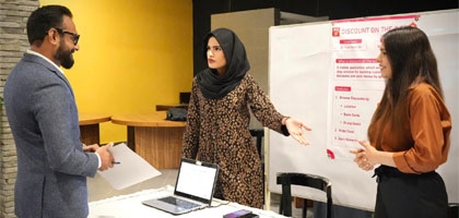 SMCS organizes MS project presentations for MSCS and MSDS programs