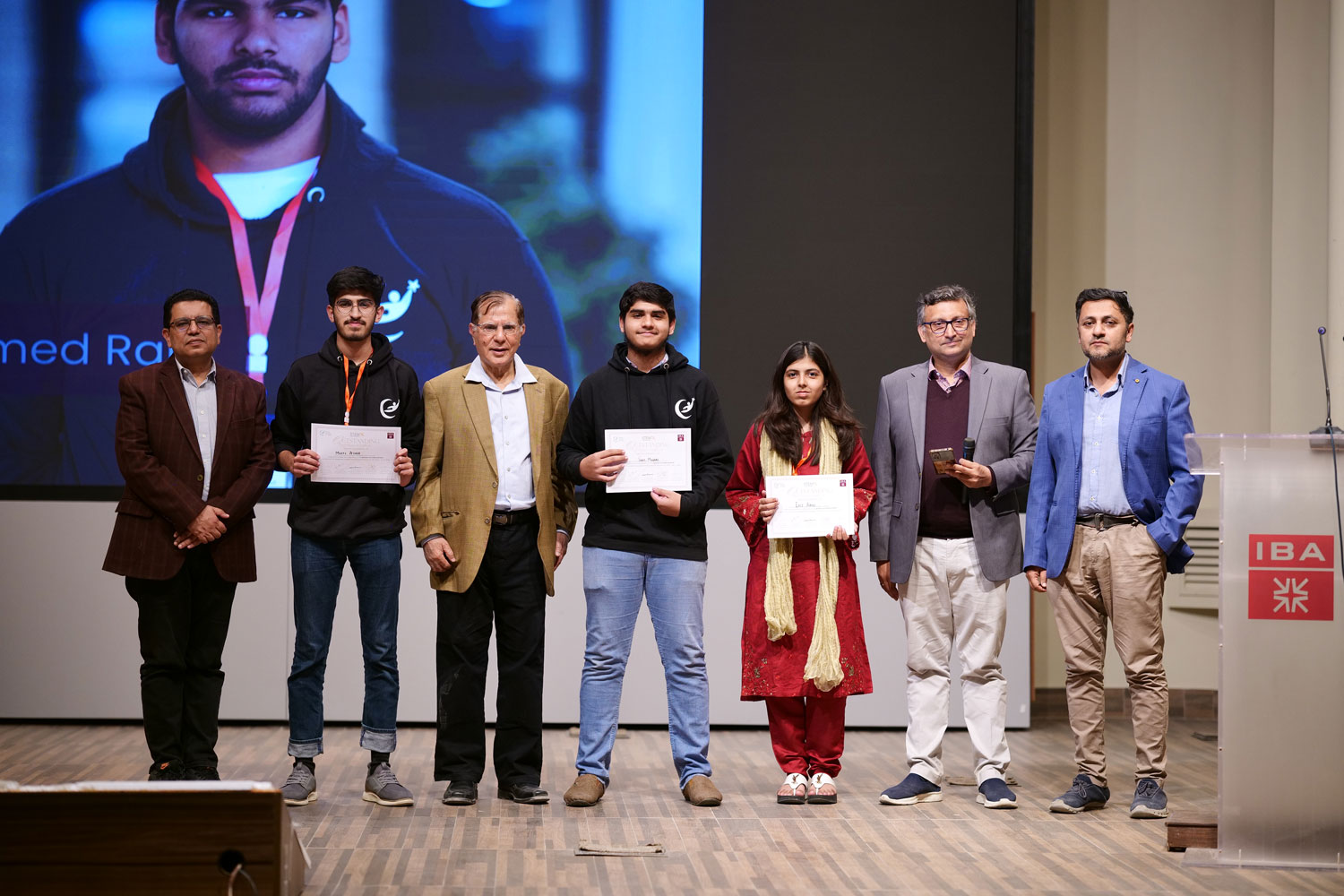 SMCS and STEMx successfully concluded the Maths + CS Winter STEM School