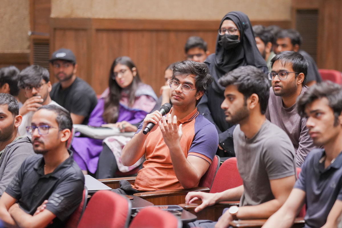 Students explore cyber security and AI innovations at ‘iSec Grey'24’