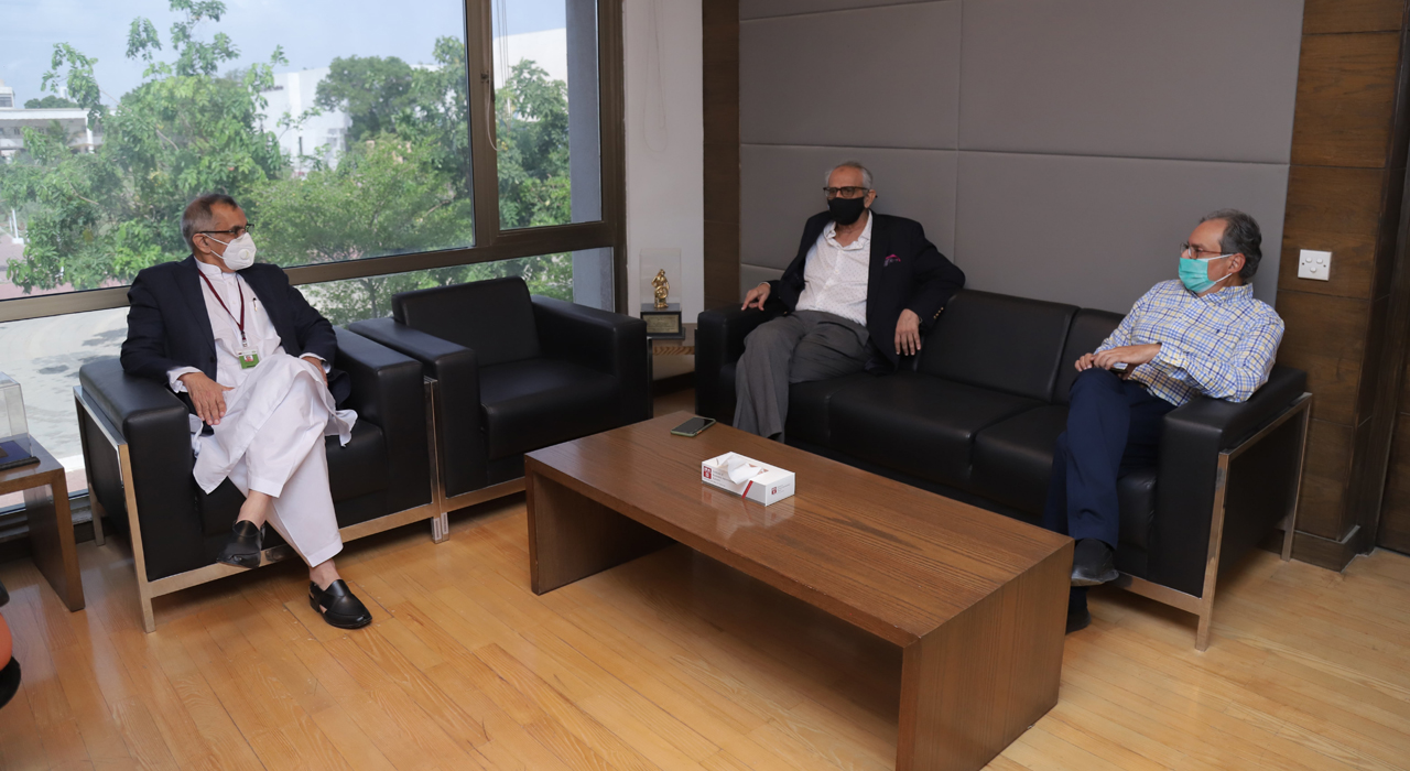 TCF Founder visits IBA Karachi, meets Executive Director Dr. S Akbar Zaidi